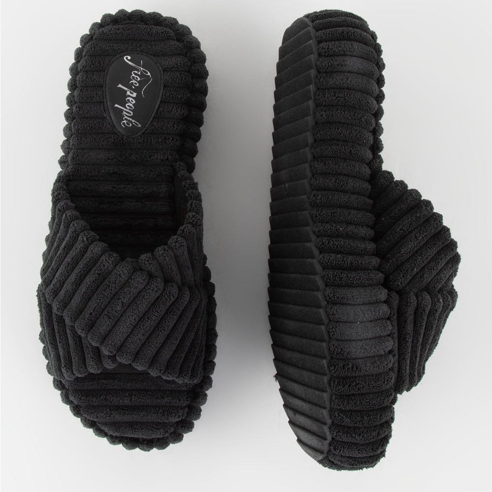 NWT Free People “Two Days In Ibiza” Black Terrycloth Slide Sandals